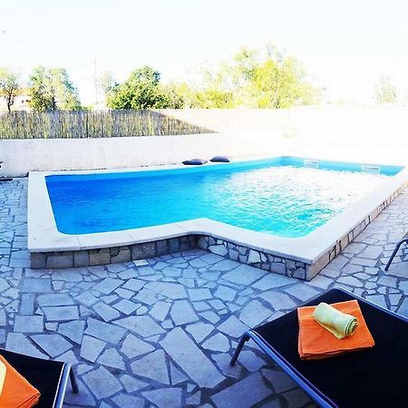 Guest House Ilic Loborika ภายนอก รูปภาพ