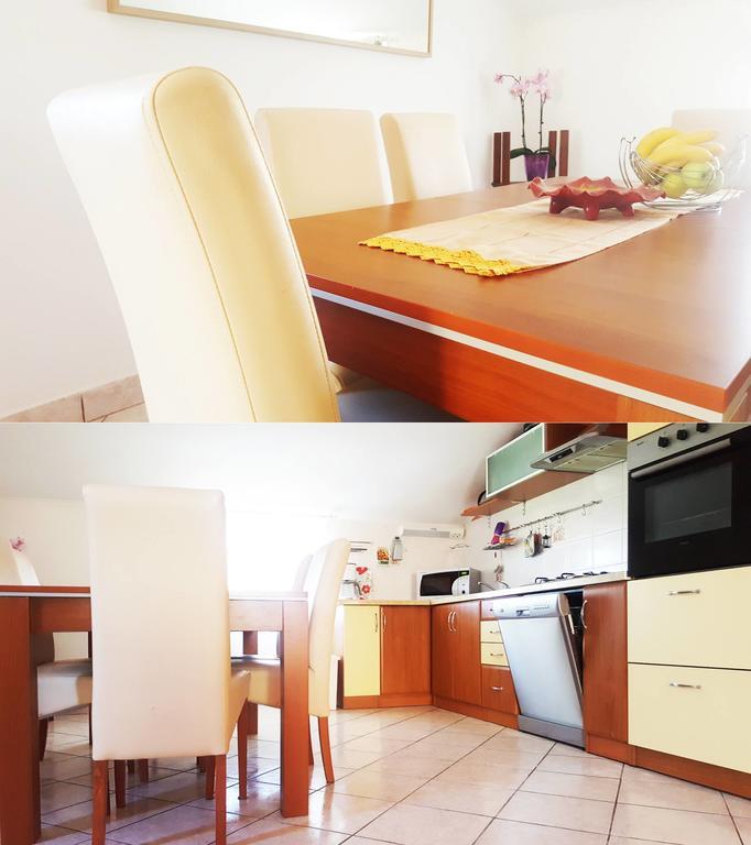 Guest House Ilic Loborika ภายนอก รูปภาพ