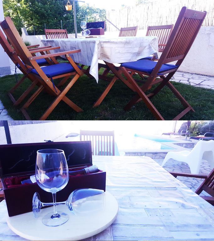 Guest House Ilic Loborika ภายนอก รูปภาพ