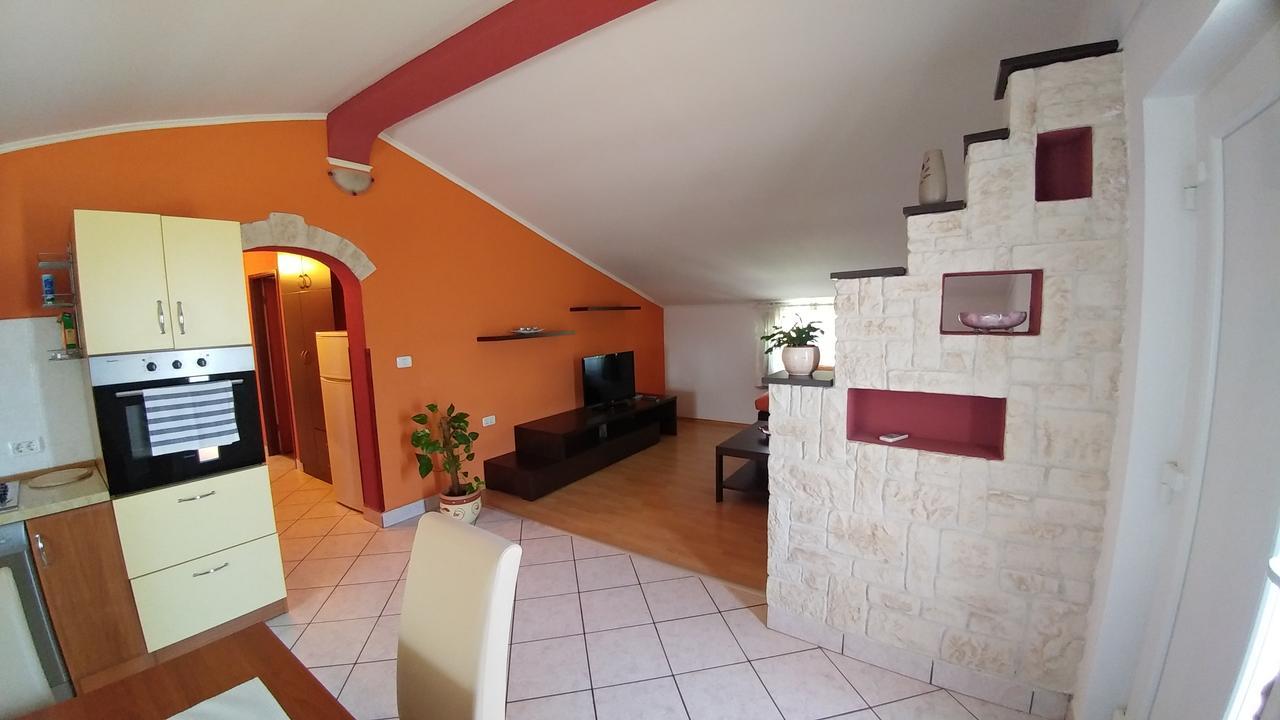Guest House Ilic Loborika ภายนอก รูปภาพ